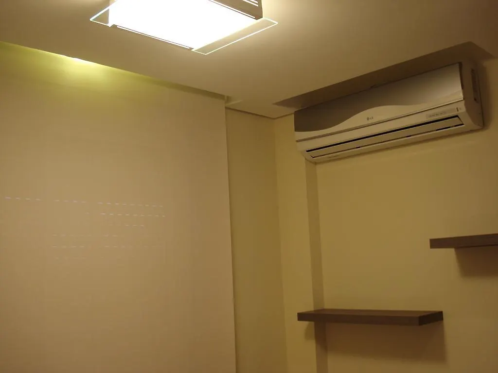 Apartamento Aeroporto Porto Alegre 0*,  Brazil